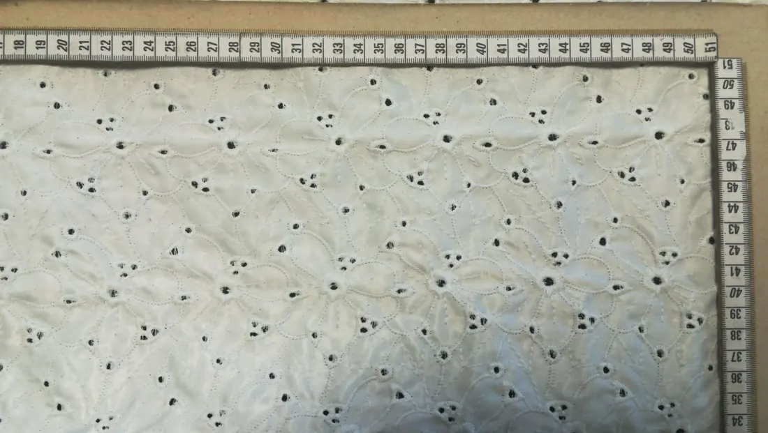 9413 Brode · Yerli · Lez · Saten Kumaş · Polyester · Beyaz · 130 Cm