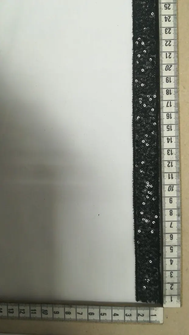 Siyah Tül Üzerine Siyah Pullu Şerit, 2 cm