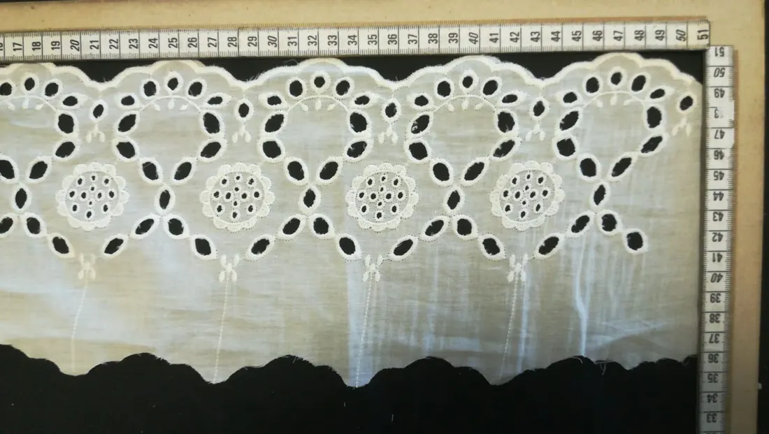 Mat Polyester Vual Brode Bant, Optik Beyaz