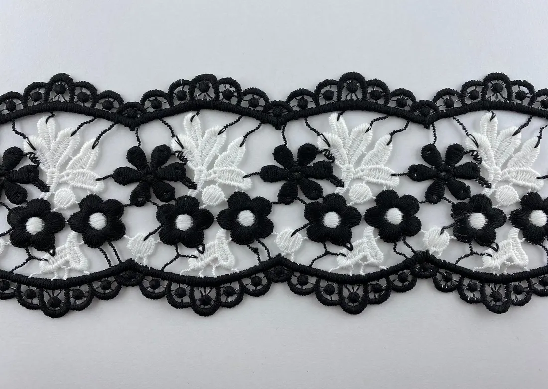 Siyah-Beyaz Mat Polyester Güpür Yerli Brode Bant - 9 cm