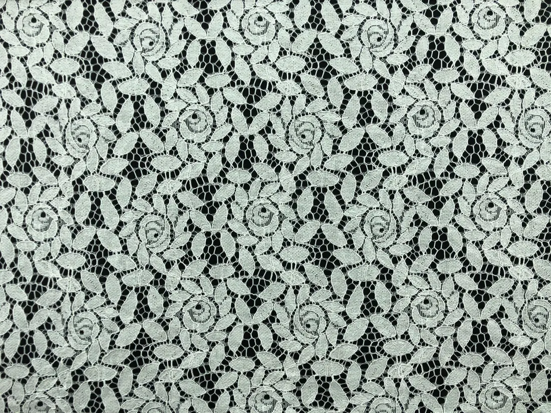 Beyaz Polyester Yerli Dantel Kumaş - 150 cm