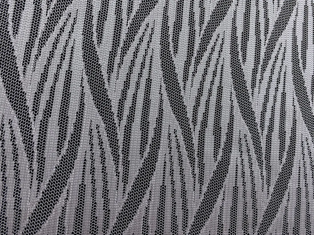Gül Desenli Polyester Dantel