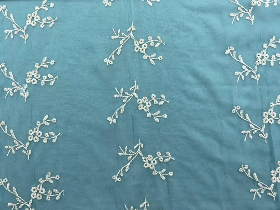 Mint Zeminli Şifon Üzeri Brode, Pamuk Polyester, 150 cm