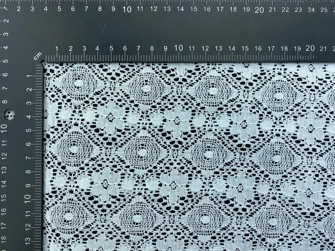 Kasar İşlem Görmüş Pamuk Polyester Dantel