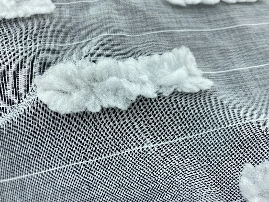 Beyaz Polyester Şifon Kumaş