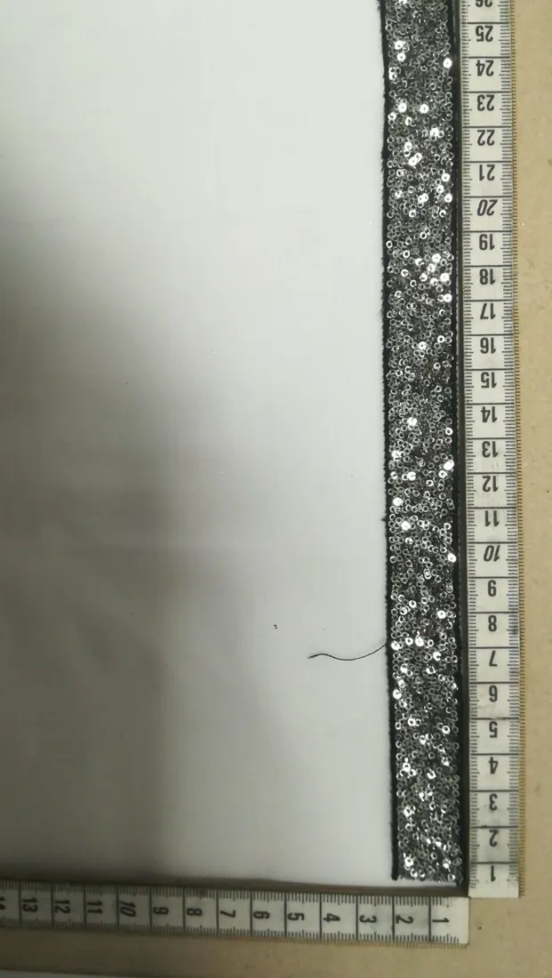 Gümüş Pullu Siyah Tül Bant, 2 cm