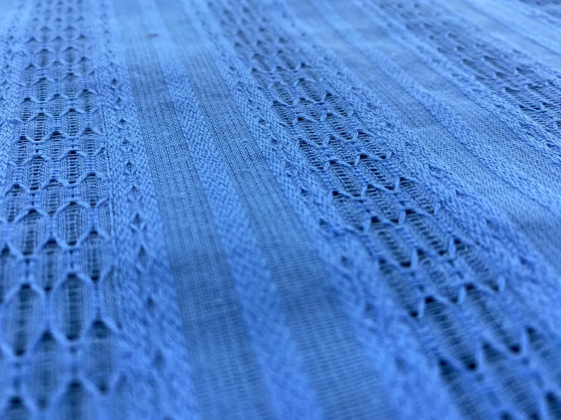 19375 Kumaş · İthal · Lez · Polyester · Vual · Blue · 135 Cm
