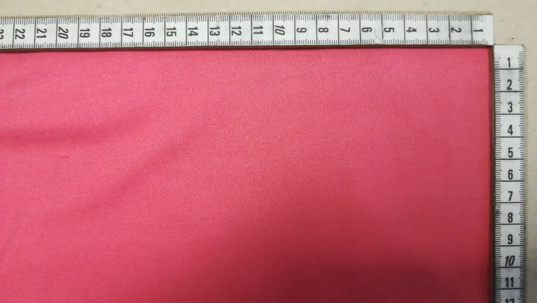 Fuşya 70 Denye Polyester Astar Kumaş