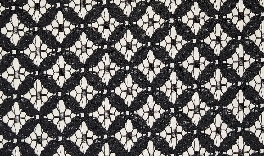 Siyah Yerli Polyester Dantel