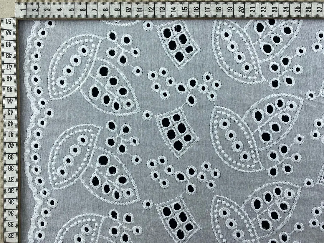 Bohrer İşlemeli Vual Brode, 130 cm