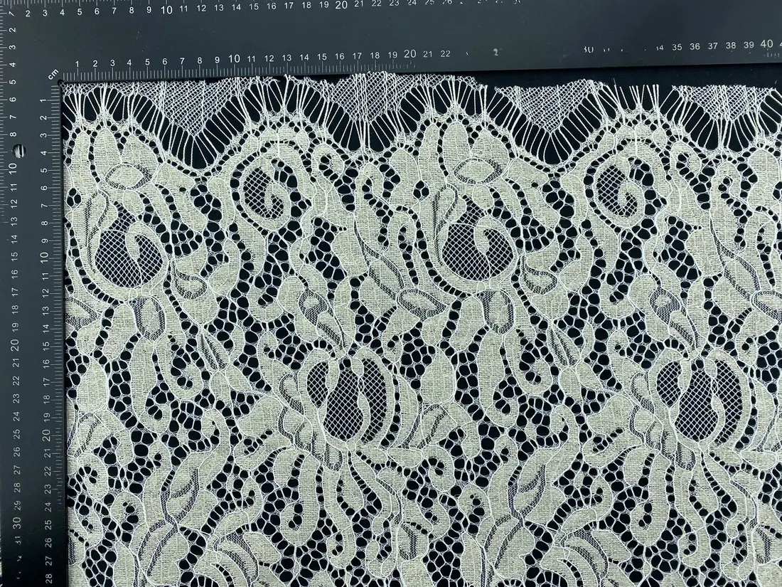 Fikseli Likrasız Polyester Dantel, İthal, 150 cm