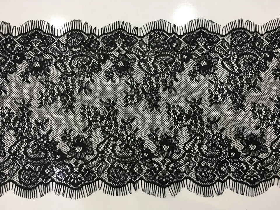 Siyah Sakallı Mat Polyester Yerli Dantel Bant - 28 cm