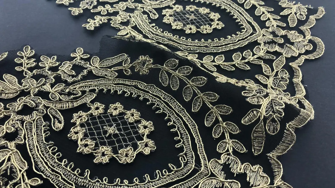 4803 Brode · İthal · Bant · Polyester · Düz · Siyah-gold