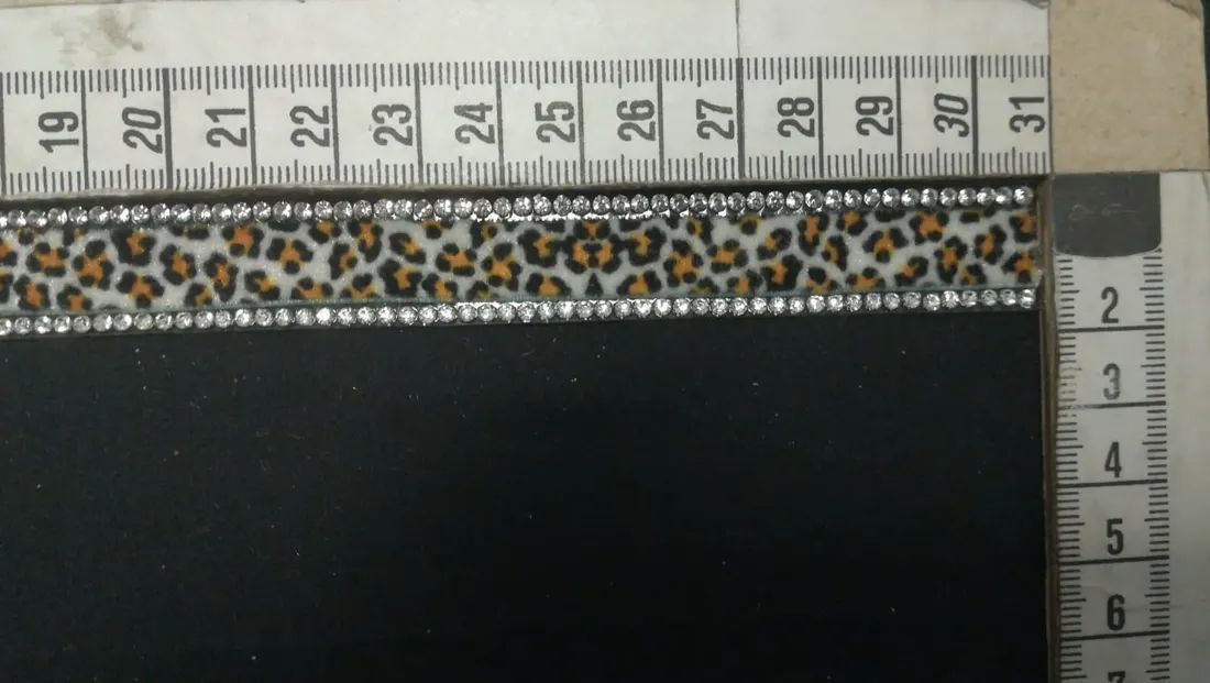 Leopar Desenli Kadife Taşlı Bant, 1.5 cm