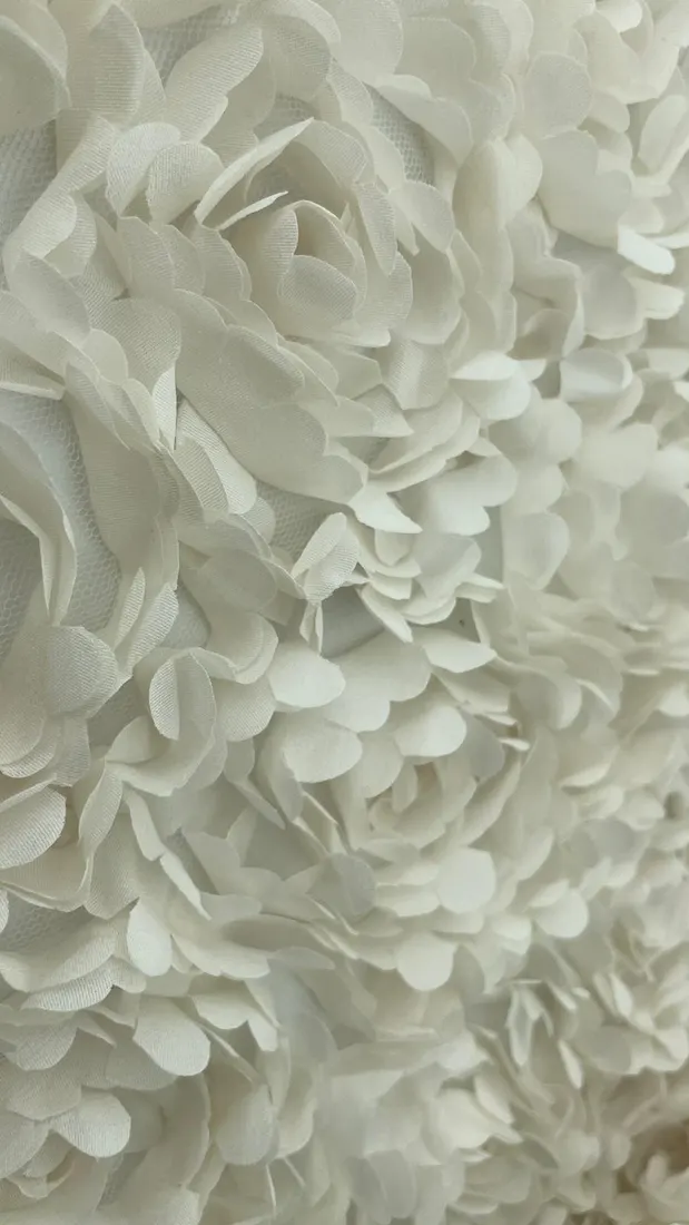 Kumaş · İthal · Lez · Tül Üzeri̇ · Polyester · Bej · 150 Cm