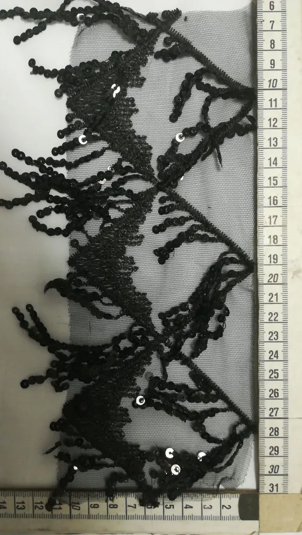 Siyah Pullu Tül Üzeri Bant, 15 cm