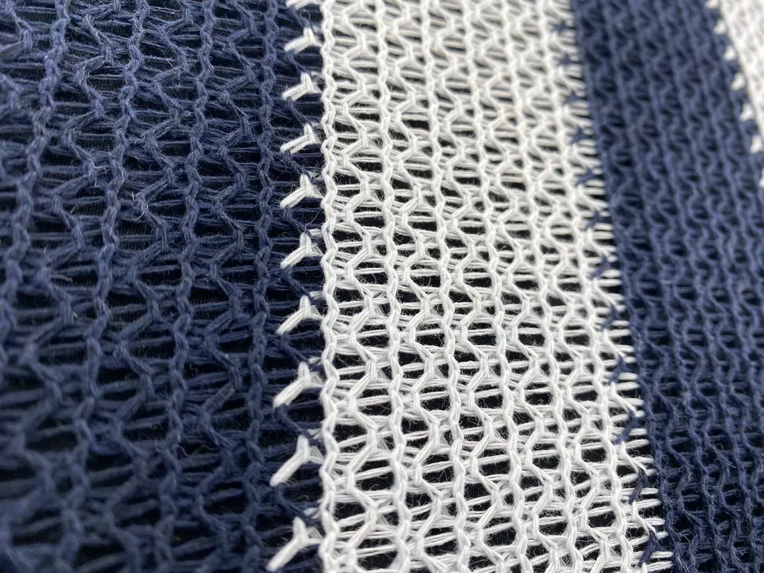 Kumaş · Yerli̇ · Lez · Pamuk Polyester · Fi̇kse · 150 Cm