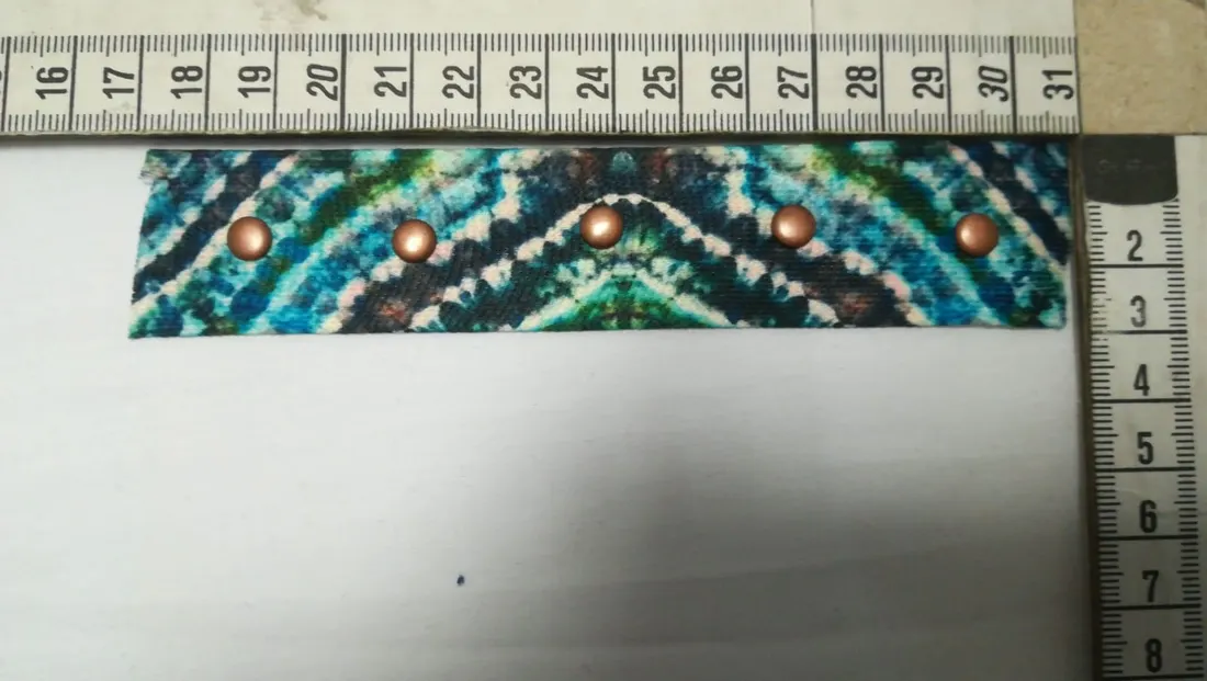 Şerit Yerli Bant Raşel Polyester Taşlı Batik Desen Renkli 3 CM