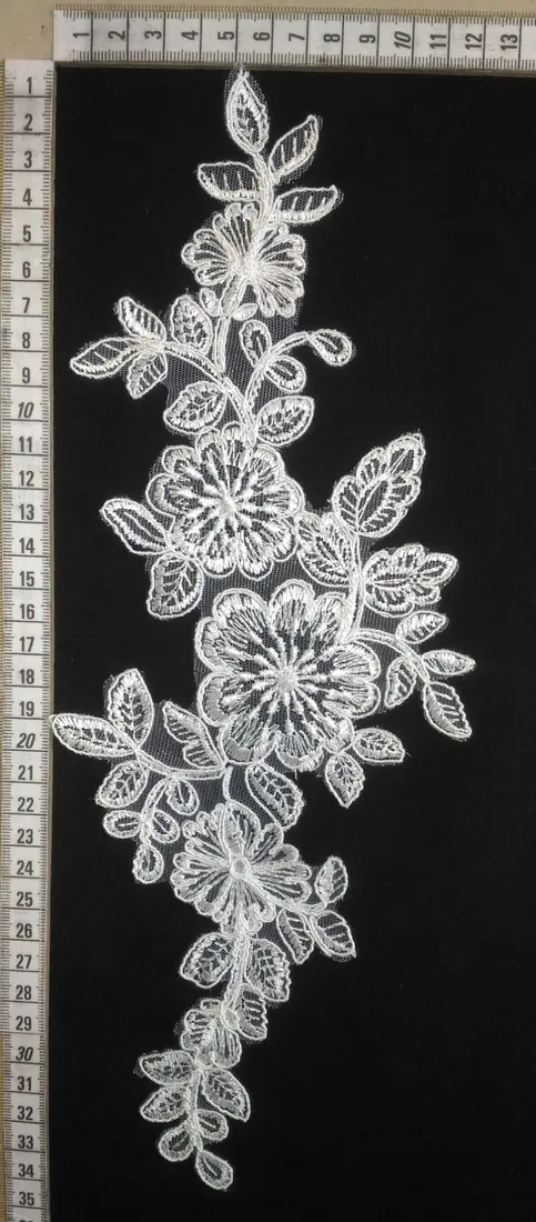 Ham Pullu İthal Aplik Kordlu Polyester Brode