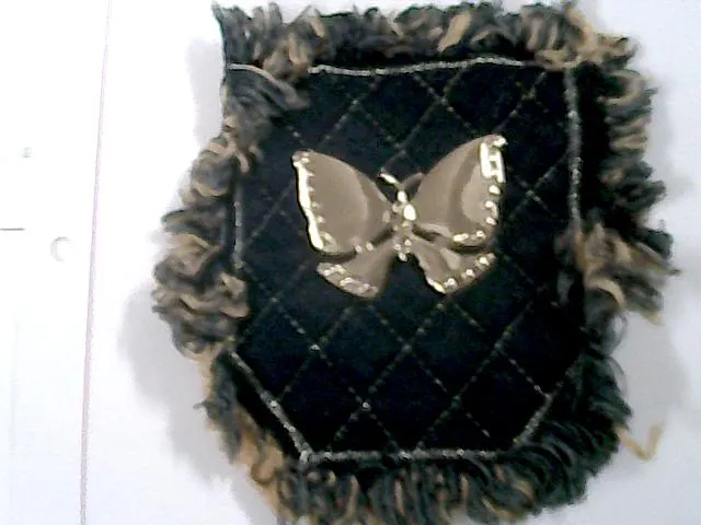 Gold Kelebek Broş Aksesuar