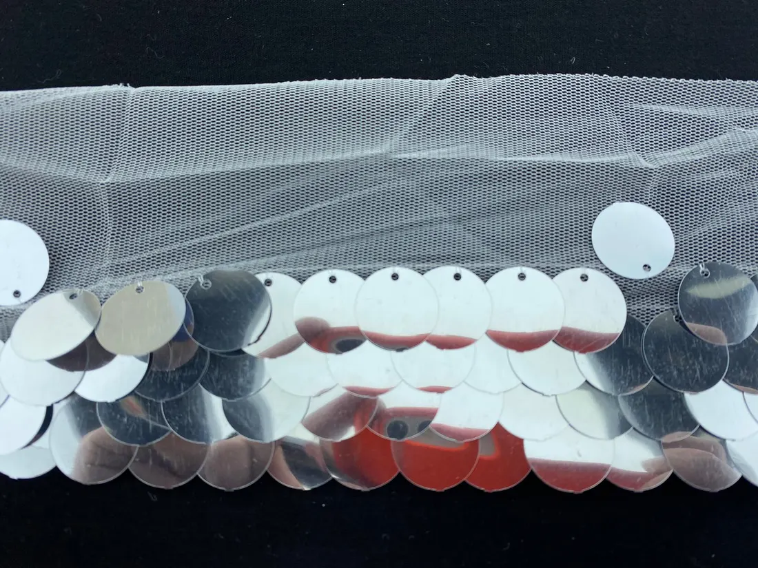 Tül Üzeri İthal Bant Gri Tül Pullu Mat Gümüş 4.5 CM