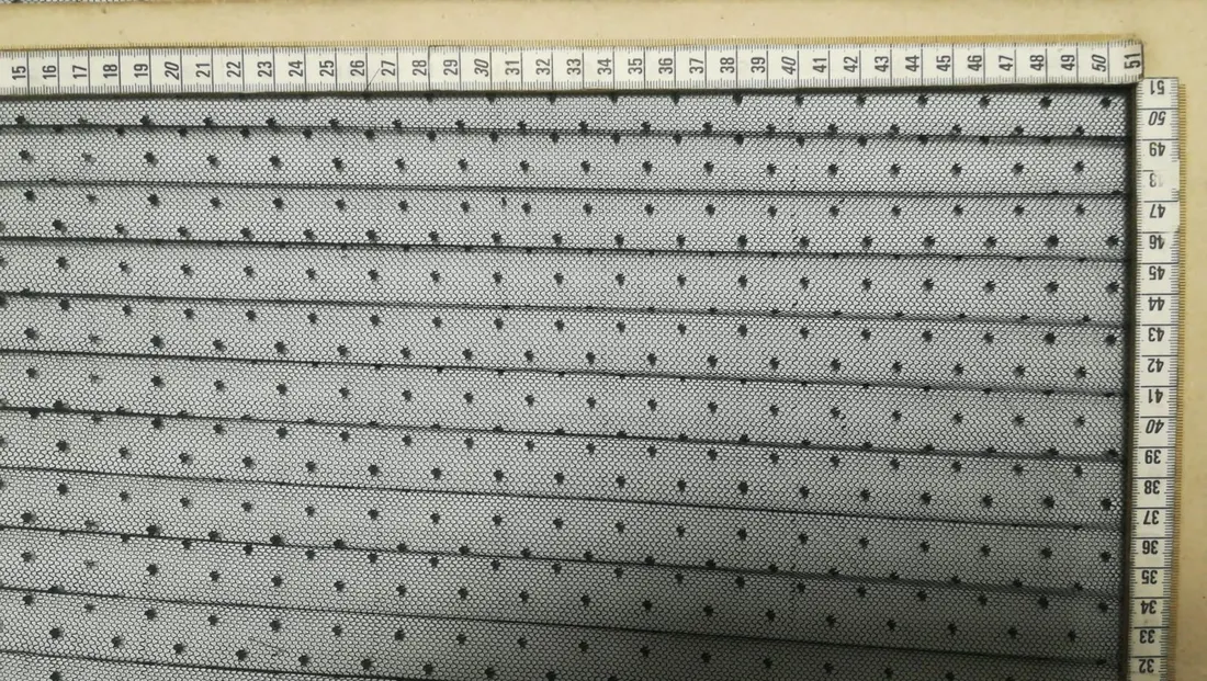 15x17 mm Düz Pliseli Siyah Puantiyeli Tül