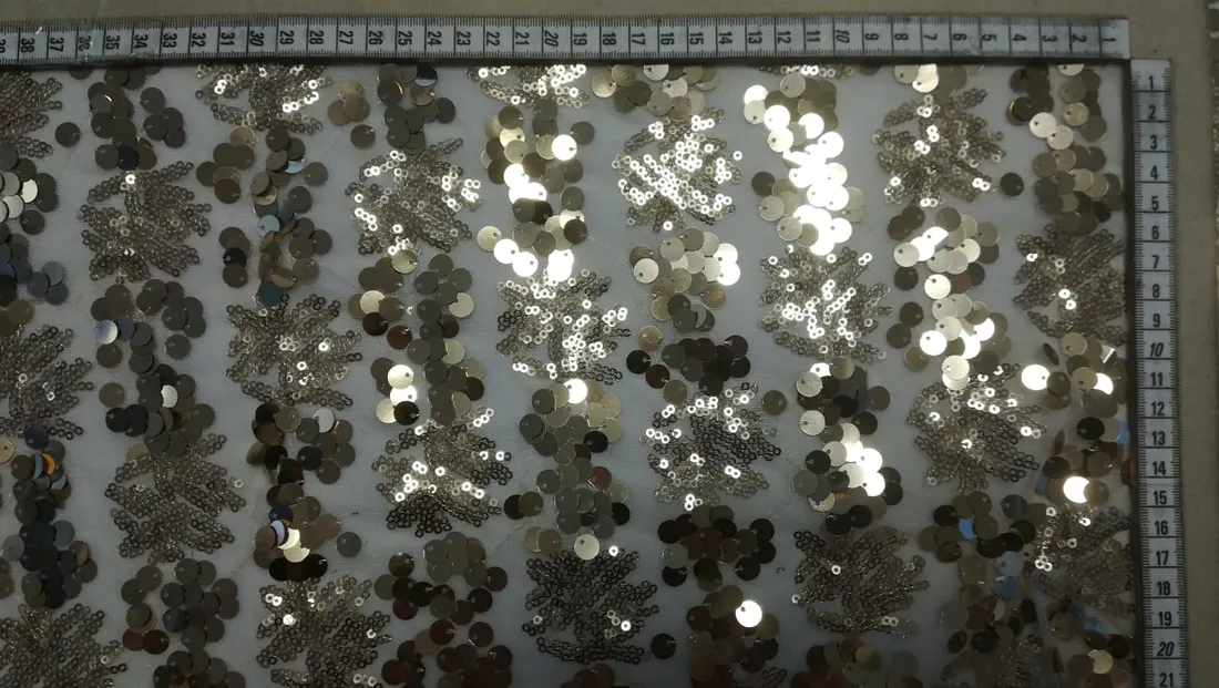 9174 Tül · İthal · Lez · Likralı · Pullu · Gold · 130 Cm