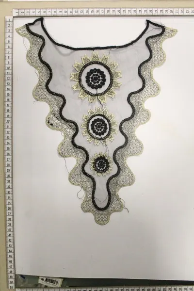 Siyah-Gold İthal Yaka - Polyester