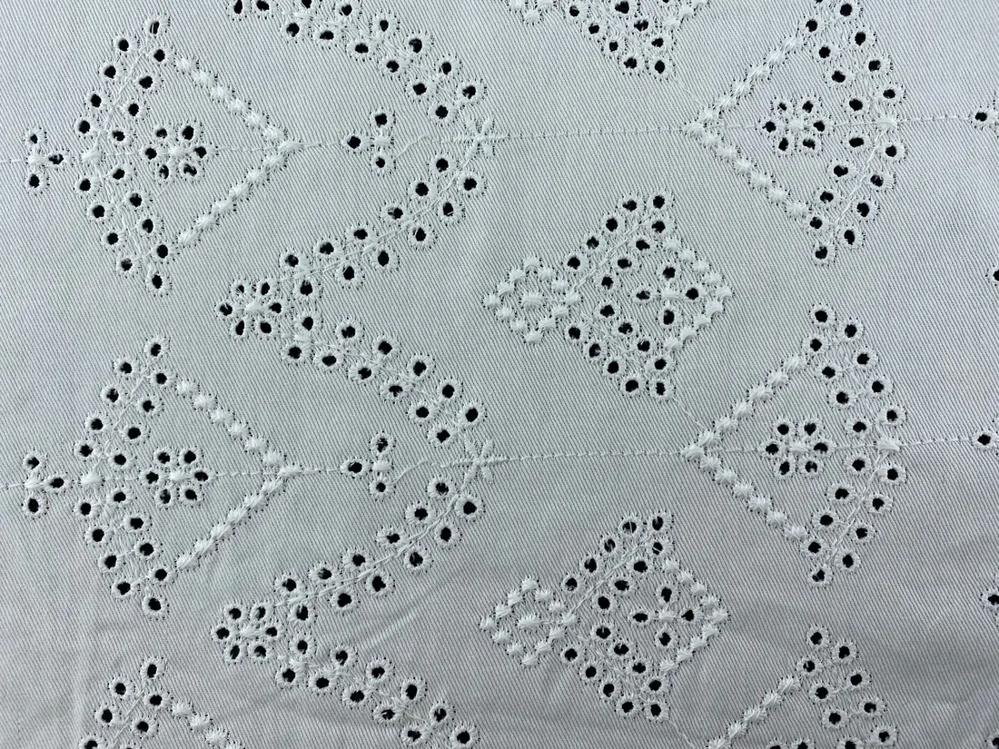 Siyah Puanlı Organze Tül Kumaş - İthal Polyester, 150 cm