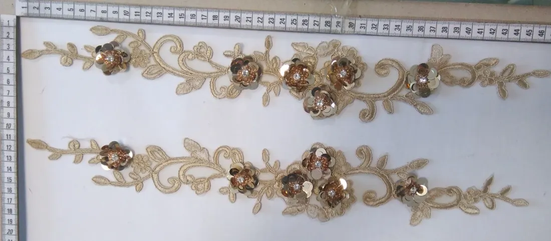 Siyah Sakallı Polyester Kordlu Brode Aplik