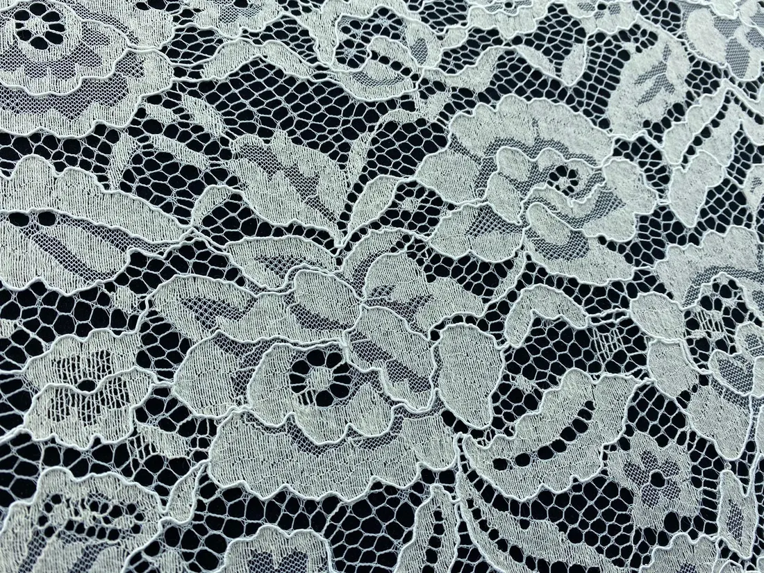 Fikseli Kordlu Pamuk Polyester Dantel Kumaş, 145 cm